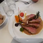 De 3*